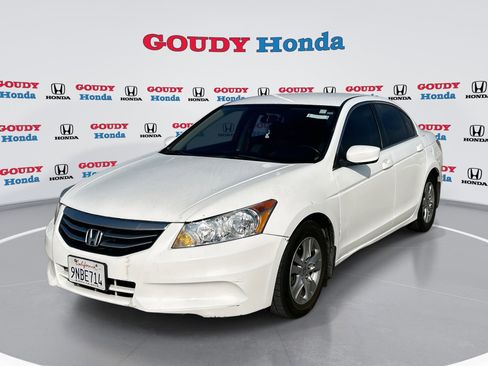 Used 2011 Honda Accord LX-P image 1