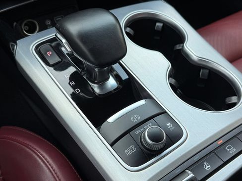 Used 2019 Kia Stinger GT2 AWD/4WD image 32