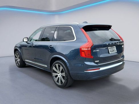 Certified 2024 Volvo XC90 T8 Ultimate w/ Lounge Package AWD/4WD image 5