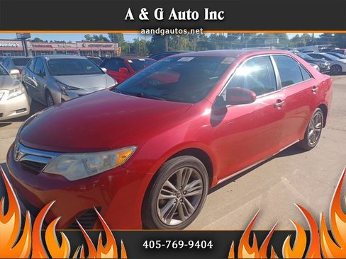Used 2013 Toyota Camry LE FWD image 1