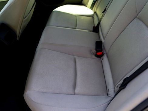 Used 2018 Honda Accord LX image 26