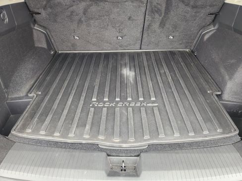 Used 2025 Nissan Rogue SV image 35