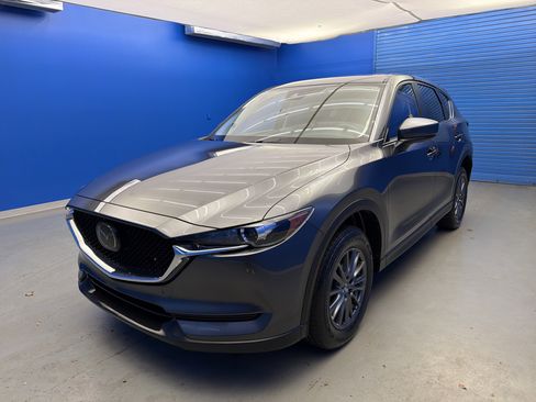 Used 2020 MAZDA CX-5 Touring image 4