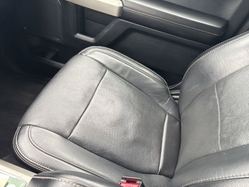 Used 2016 Ford F150 Lariat w/ Equipment Group 502A Luxury image 19