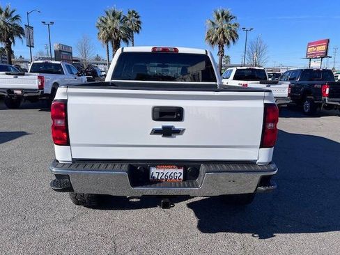Used 2016 Chevrolet Silverado 1500 LT AWD/4WD image 9