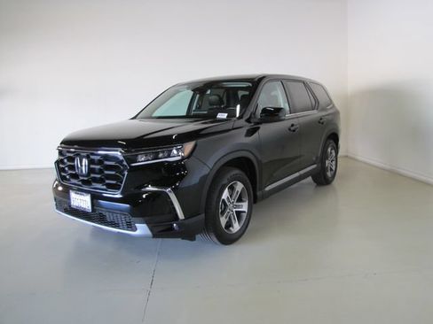 Certified 2025 Honda Pilot EX-L image 1