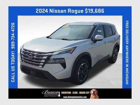 Used 2024 Nissan Rogue SV AWD/4WD image 1