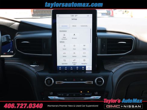 Used 2020 Ford Explorer Platinum w/ Premium Technology Package AWD/4WD image 11
