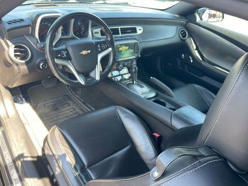 Used 2014 Chevrolet Camaro SS w/ RS Package RWD image 11