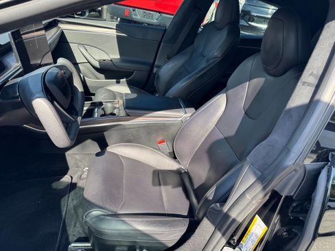 Used 2021 Tesla Model S Plaid image 25
