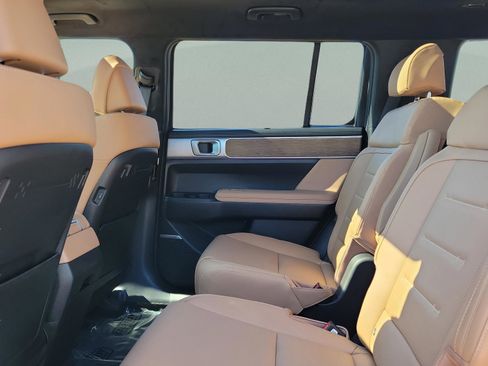 New 2026 Hyundai Santa Fe Calligraphy image 8