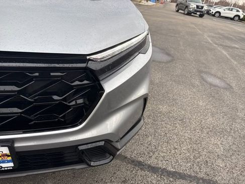 Certified 2025 Honda CR-V Sport image 38