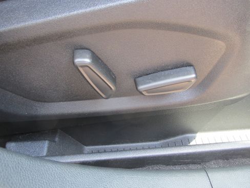 Certified 2024 Ford Edge Titanium image 29