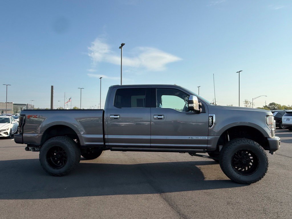 Used 2022 Ford F250 Platinum AWD/4WD image 4