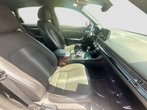 Certified 2024 Honda Civic Sport image 30