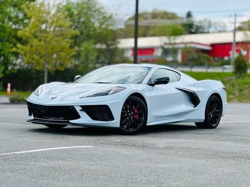 Used 2023 Chevrolet Corvette Stingray Preferred Cpe RWD image 1