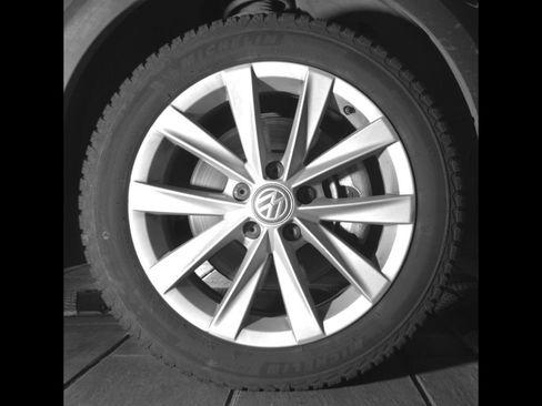 Used 2019 Volkswagen Golf Alltrack SE AWD/4WD image 10
