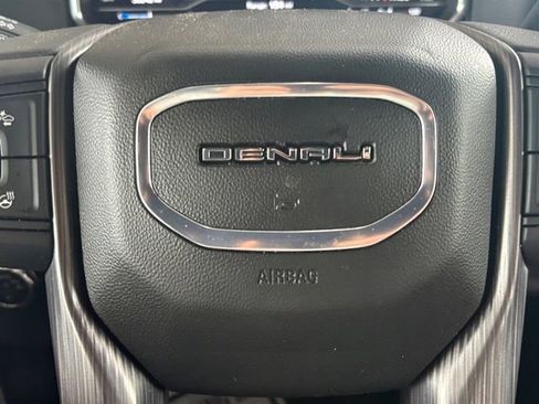 Used 2025 GMC Sierra 2500 Denali Ultimate AWD/4WD image 13