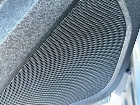 Certified 2023 Chevrolet Equinox RS FWD image 22