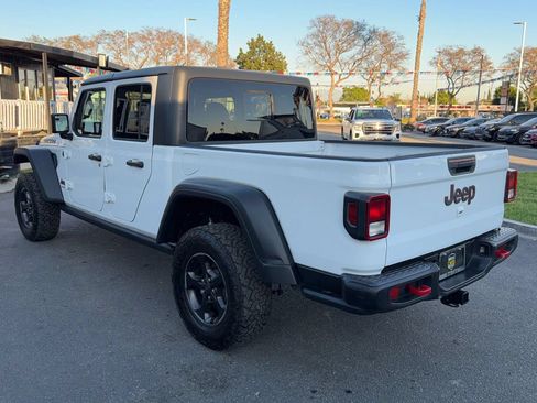 Used 2021 Jeep Gladiator Rubicon w/ Trailer Tow Package AWD/4WD image 6