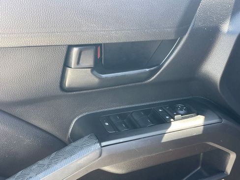 Used 2024 Toyota Tacoma SR5 AWD/4WD image 6