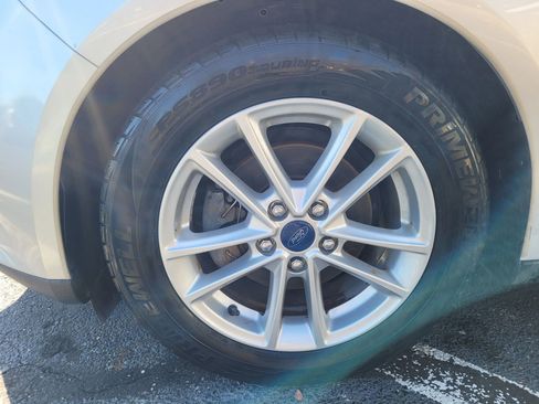 Used 2017 Ford Focus SE image 13