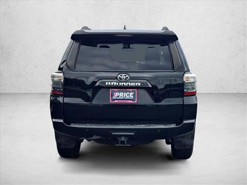 Used 2019 Toyota 4Runner SR5 RWD image 7