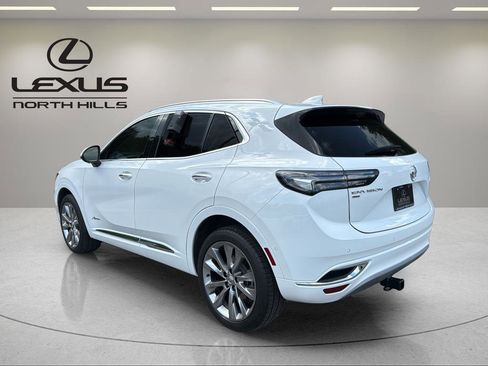 Used 2022 Buick Envision Avenir w/ Technology Package II AWD/4WD image 8