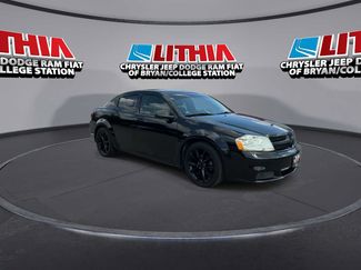 Used 2013 Dodge Avenger SE FWD video 2
