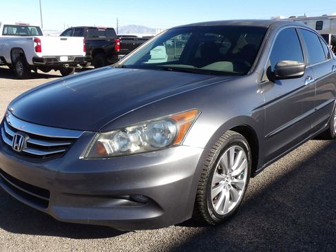 Used 2012 Honda Accord EX image 6