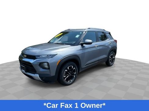 Used 2022 Chevrolet TrailBlazer LT w/ Convenience Package FWD image 5