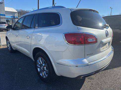 Used 2015 Buick Enclave Premium image 3