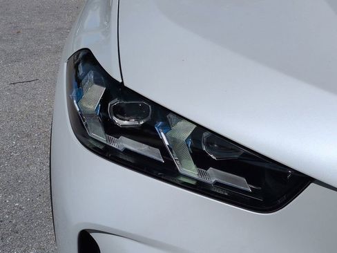 New 2026 BMW X5 xDrive40i w/ Premium Package image 10