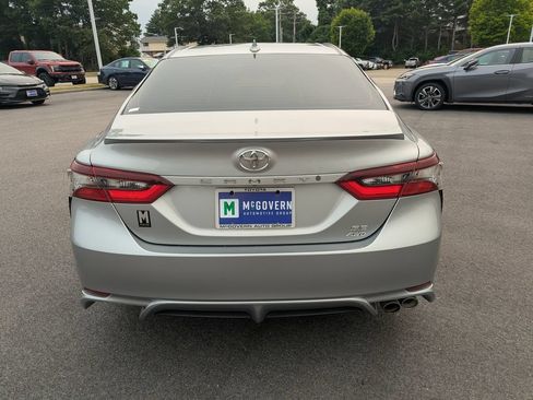 Used 2023 Toyota Camry SE w/ Cold Weather Package AWD/4WD image 4