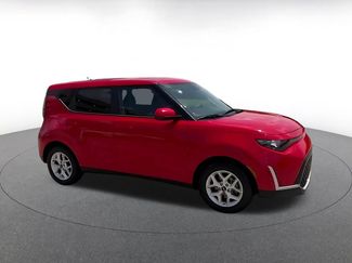 Used 2025 Kia Soul LX w/ LX Technology Package FWD video 2