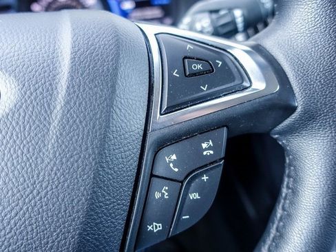 Used 2024 Ford Edge SEL w/ Convenience Package image 17