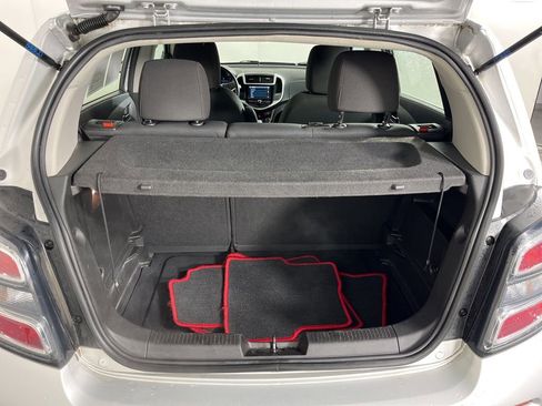 Used 2017 Chevrolet Sonic LT FWD image 8