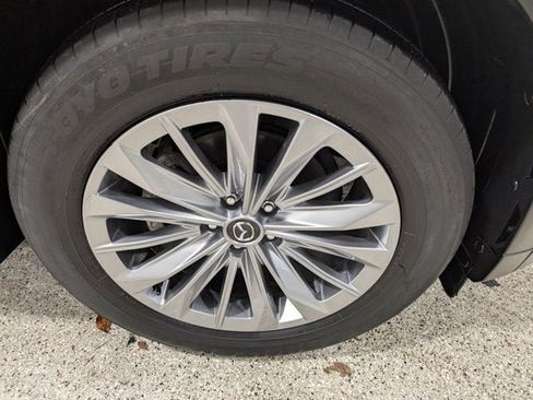 Certified 2024 MAZDA CX-90 3.3 Turbo w/ Select Package image 12