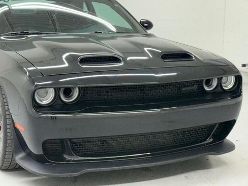 Used 2022 Dodge Challenger SRT Hellcat w/ Plus Package image 11