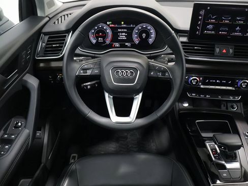 Certified 2023 Audi Q5 2.0T Premium Plus image 16