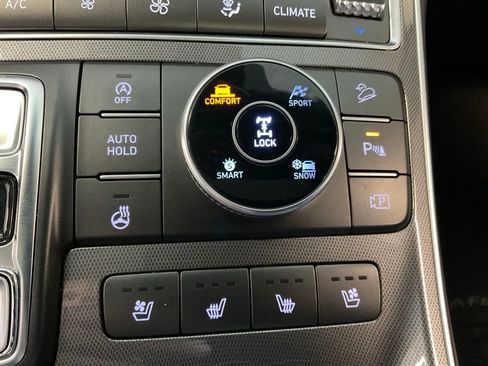 Used 2023 Hyundai Santa Fe Calligraphy AWD/4WD image 19