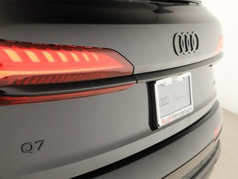 Used 2025 Audi Q7 3.0T Premium Plus image 32