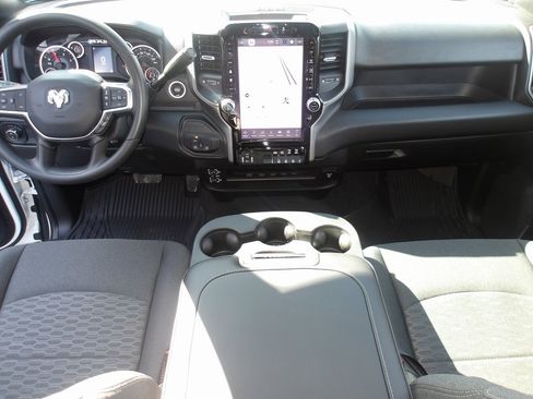 New 2025 RAM 2500 Tradesman image 17