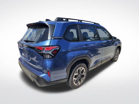 Used 2025 Subaru Forester w/ Convenience Package #1 AWD/4WD image 18
