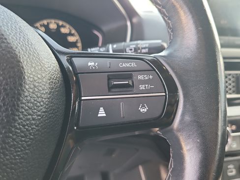Used 2024 Honda Civic EX-L image 28