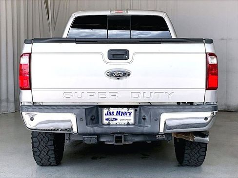 Used 2015 Ford F350 Lariat w/ Lariat Ultimate Package image 4