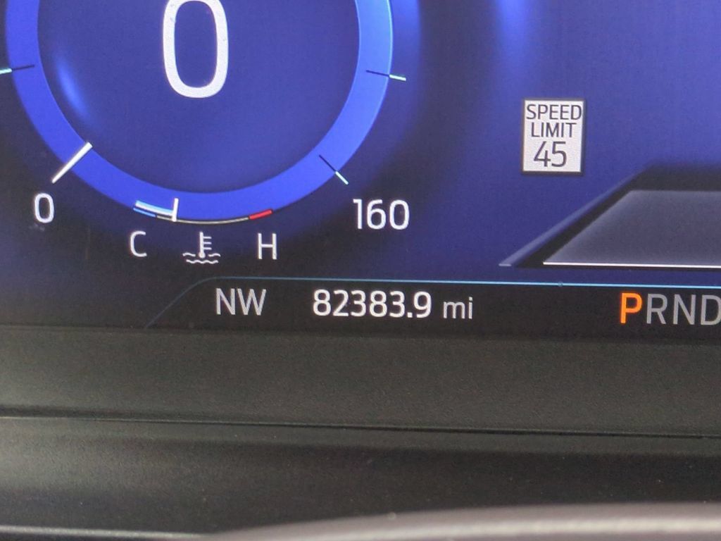 Used 2020 Ford Explorer Platinum w/ Premium Technology Package AWD/4WD image 33