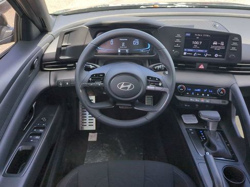 New 2026 Hyundai Elantra Sport image 17