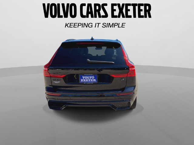 Certified 2024 Volvo XC60 T8 Ultimate w/ Protection Package Premier AWD/4WD image 10