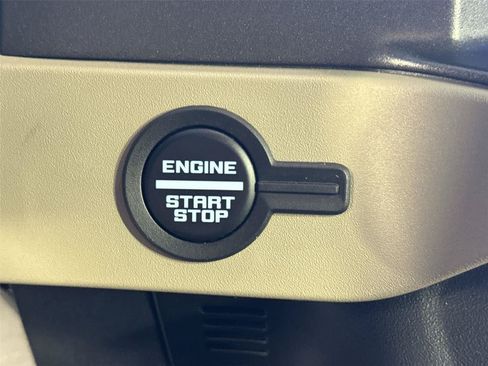 Used 2025 Ford Bronco Big Bend w/ Black Diamond Package AWD/4WD image 26